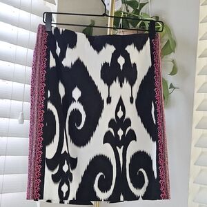 White House Black Market Ikat Tapestry Straight Pencil Skirt